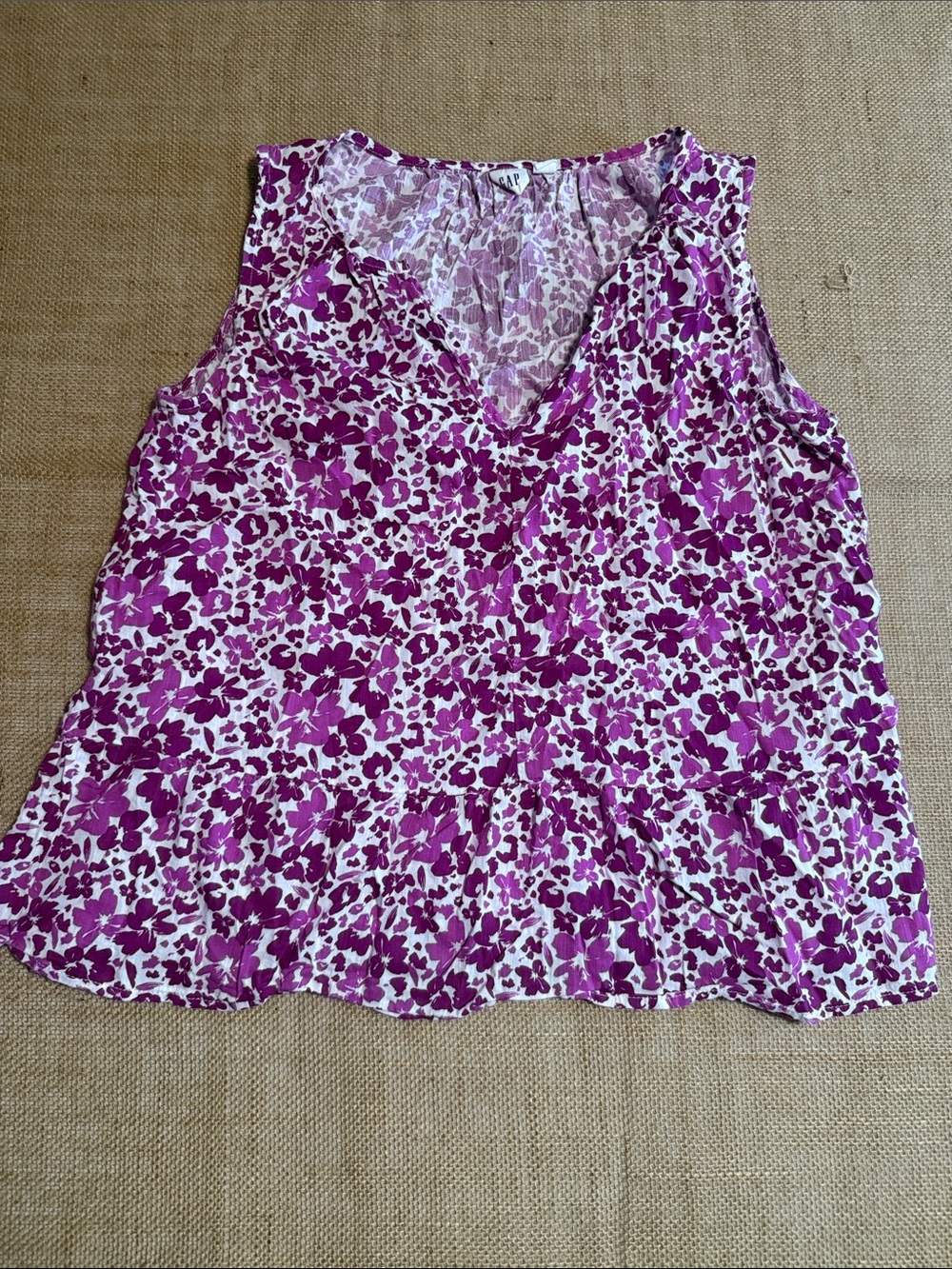 GAP Purple Floral V-Neck Sleeveless Camisole
